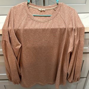 EUC Long Sleeve shirt in Women’s Large